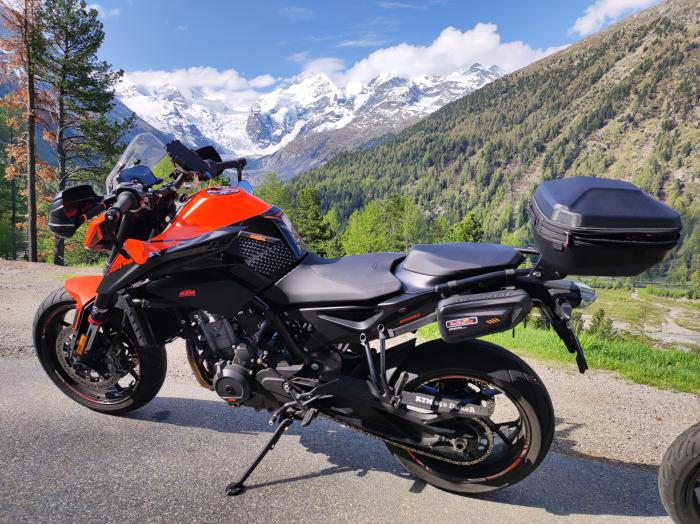 Photo of KTM 890 Duke (2022)