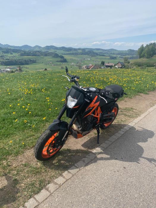 Photo of KTM 690 Duke (2016)