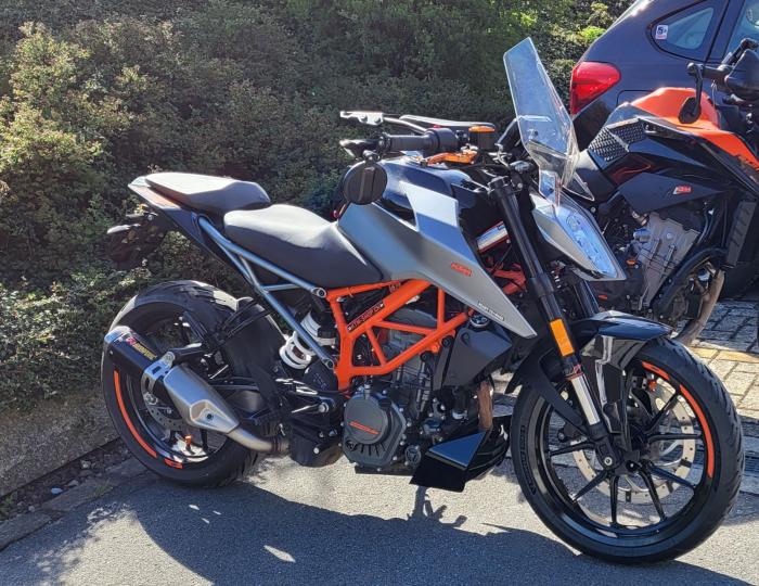 Photo of KTM 125 Duke (2021)