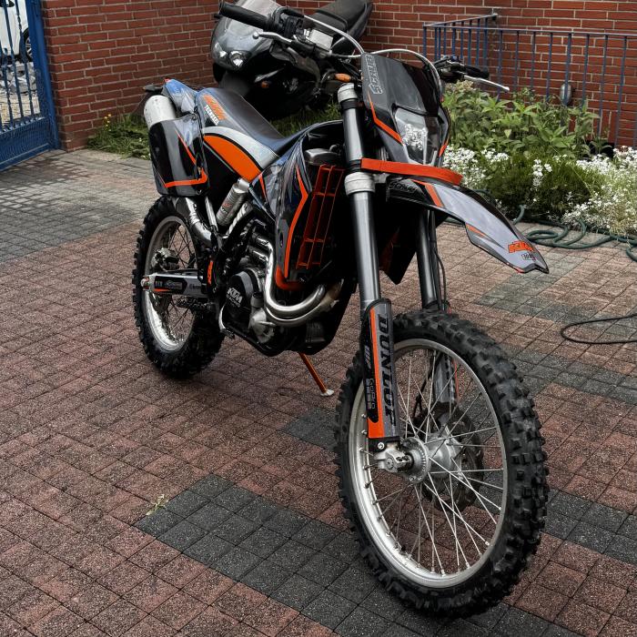 Photo of KTM EXC/EXE/EGS/GS 525 (2002)