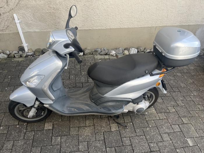 Photo of PIAGGIO Fly (2004)