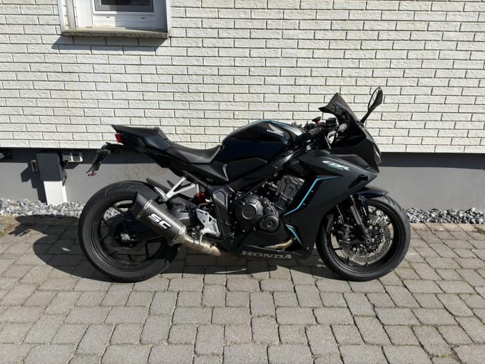 Photo of HONDA CBR 650 (2023)