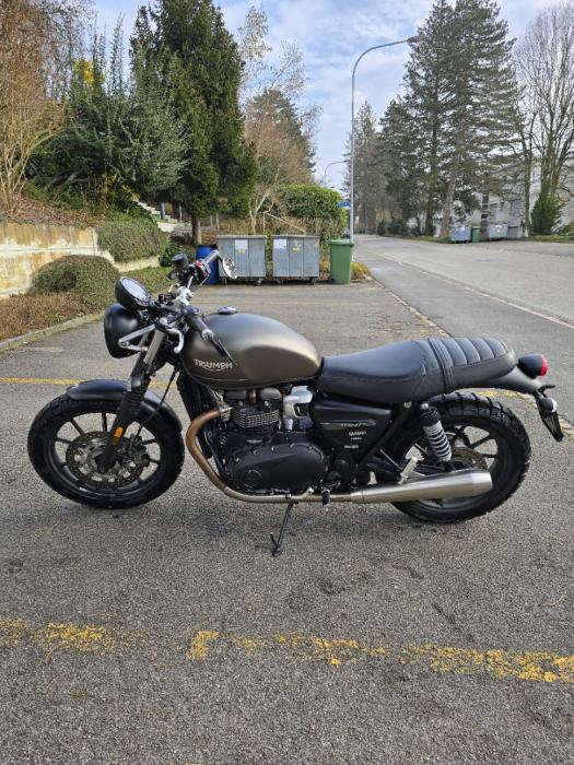 Photo of TRIUMPH Street Twin (2021)