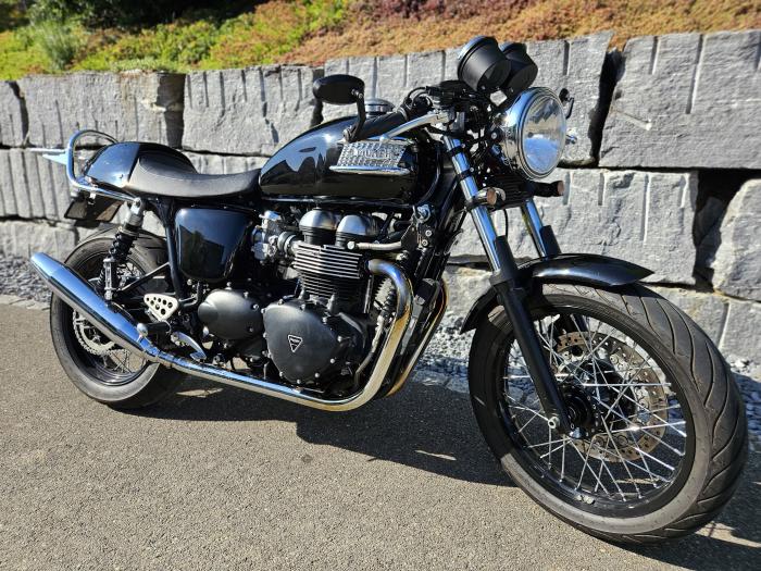 Photo of TRIUMPH Thruxton (2012)