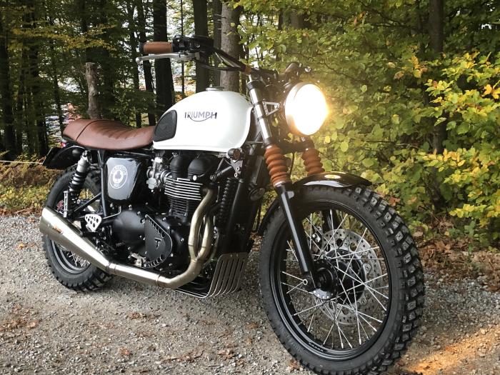 Photo of TRIUMPH Thruxton (2012)