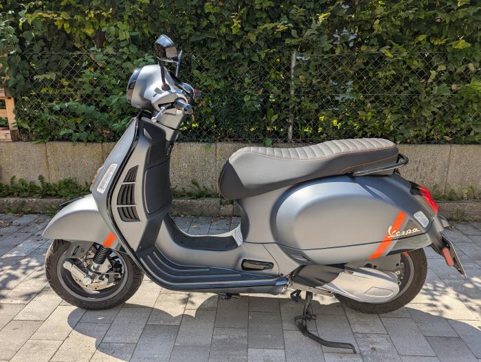 Photo of PIAGGIO Vespa GTS (2023)