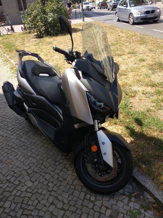 Photo of YAMAHA X-MAX (2018)