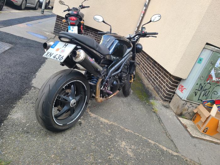 Photo of TRIUMPH Speed Triple (2007)