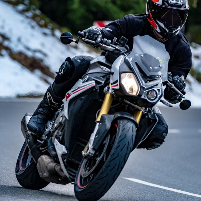 Picture of BMW S-SERIE (2014)