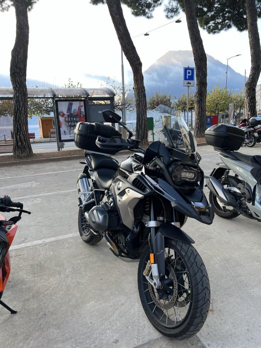 Photo of BMW R-SERIE (2019)