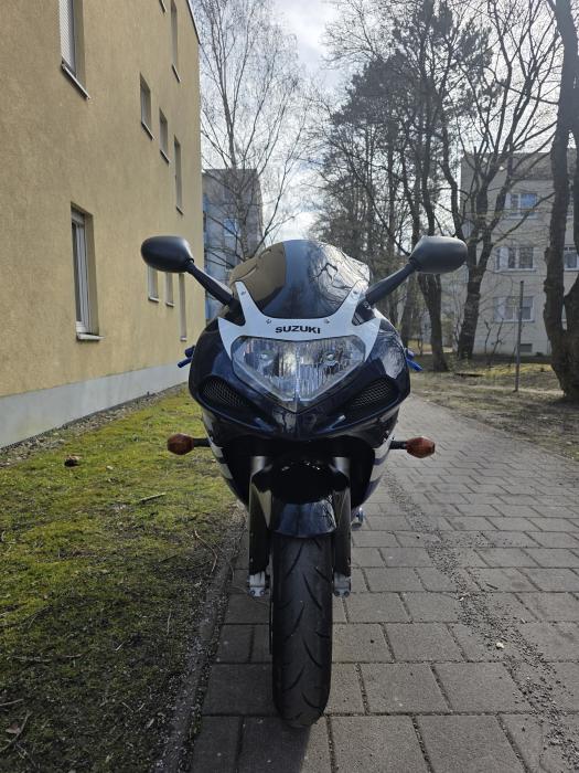 Photo of SUZUKI GSX-R 600 (2001)