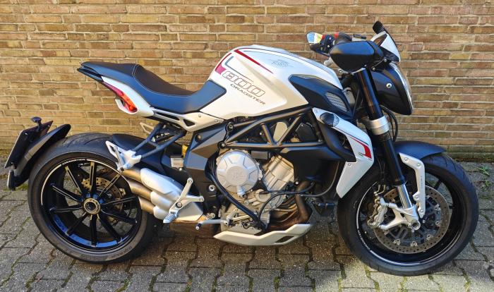 Photo of MV AGUSTA Dragster (2016)