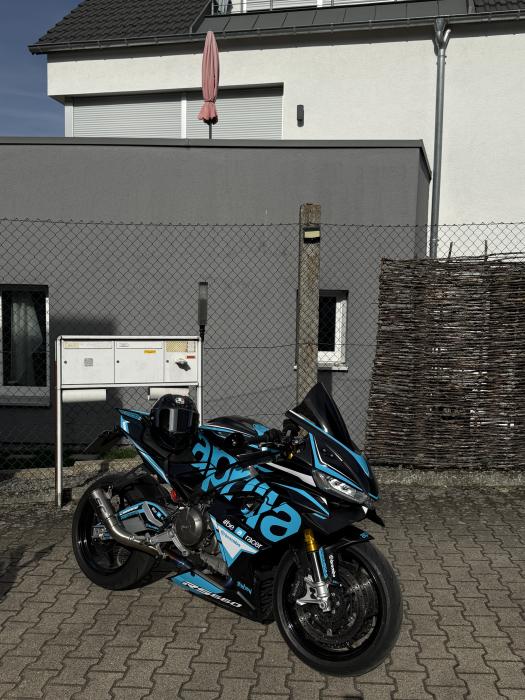 Photo of APRILIA RS/RST/RSV (2024)