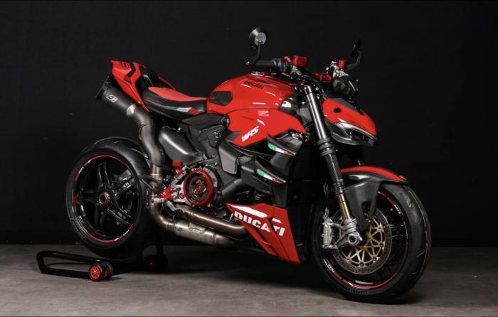 Photo of DUCATI STREETFIGHTER V2 (2024)