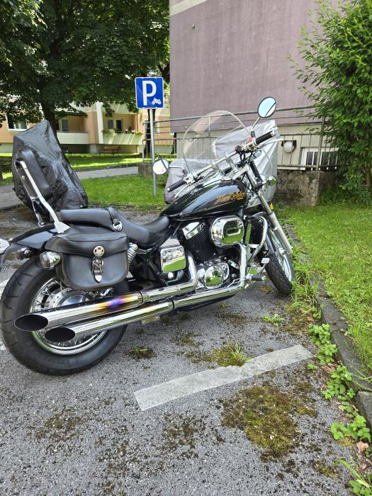 Photo of HONDA VT 750 (2000)