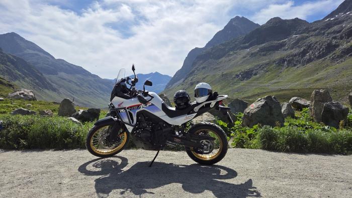 Photo of HONDA XL (2025)