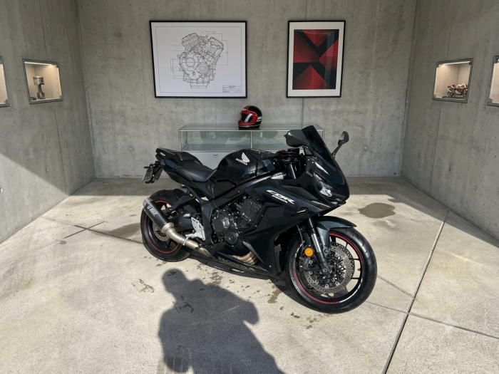Photo of HONDA CBR 650 (2023)