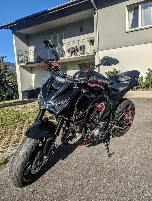 Photo of KAWASAKI Z 800 (2013)