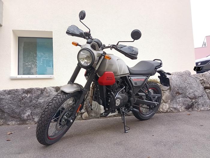 Photo of ROYAL ENFIELD SCRAM 411 (2023)